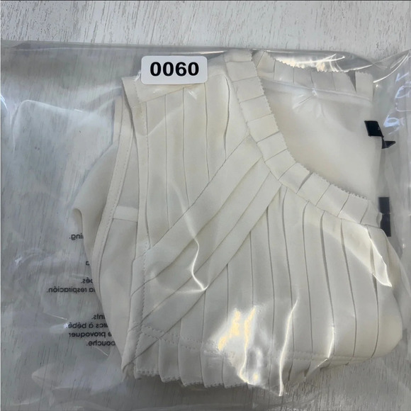 Ann Taylor Tank Blouse Ivory White S Pleat Front - Picture 7 of 7